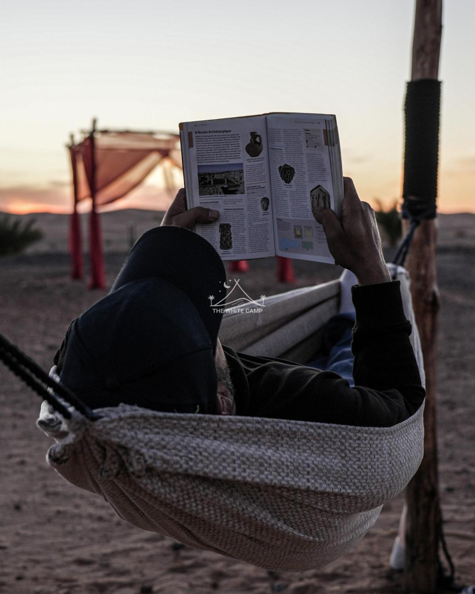 The White Camp - Your Merzouga Luxury Desert Camp & Erg Chebbi Dunes Camel Riding Exteriör bild