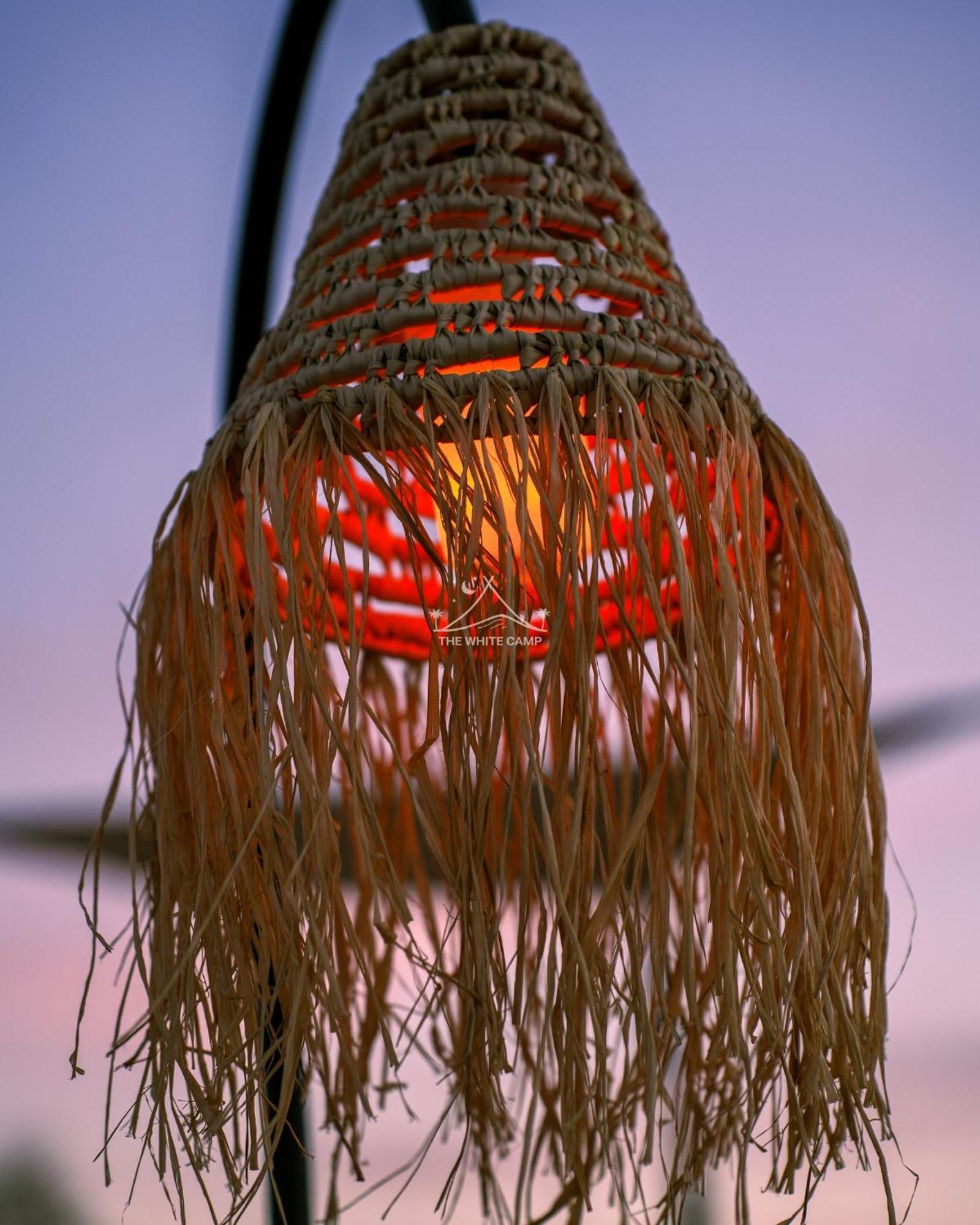 The White Camp - Your Merzouga Luxury Desert Camp & Erg Chebbi Dunes Camel Riding Exteriör bild